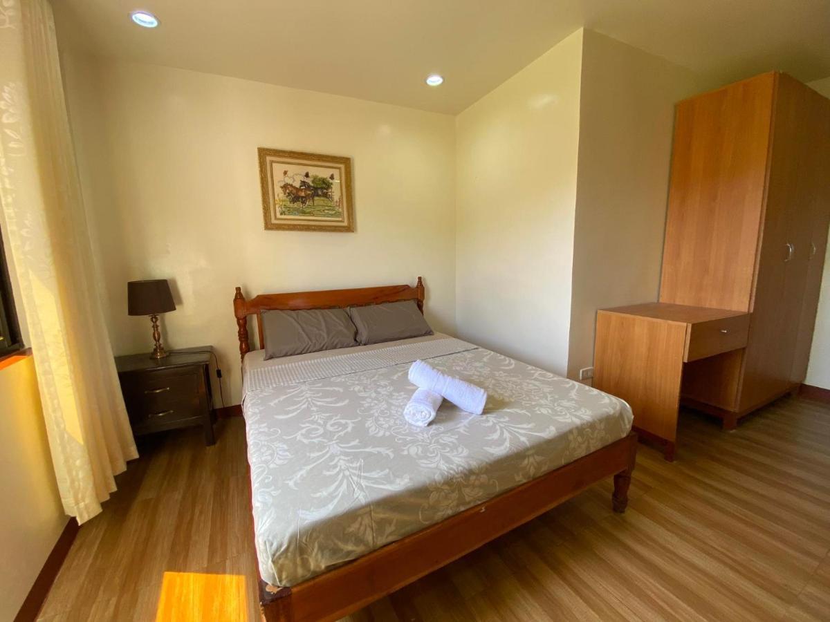 Tessie'S Home Stay Bed & Breakfast Puerto Princesa Luaran gambar